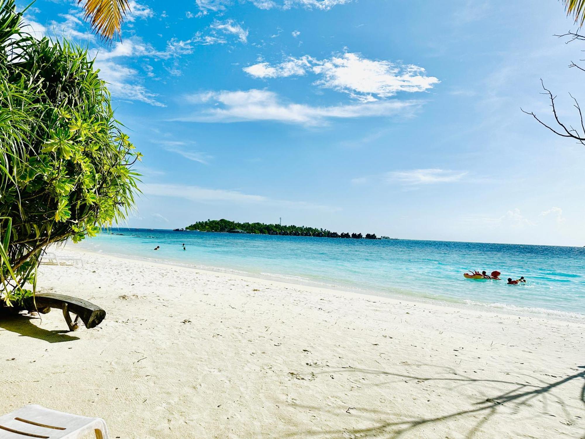 Paguro Seaview Hotel Bodufolhudhoo Luaran gambar